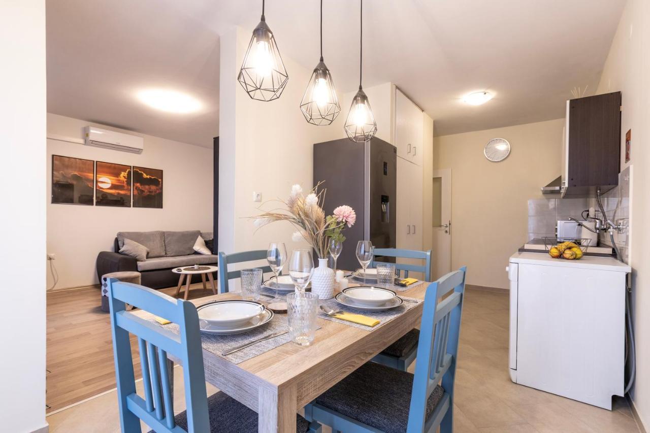 Sunset Apartment